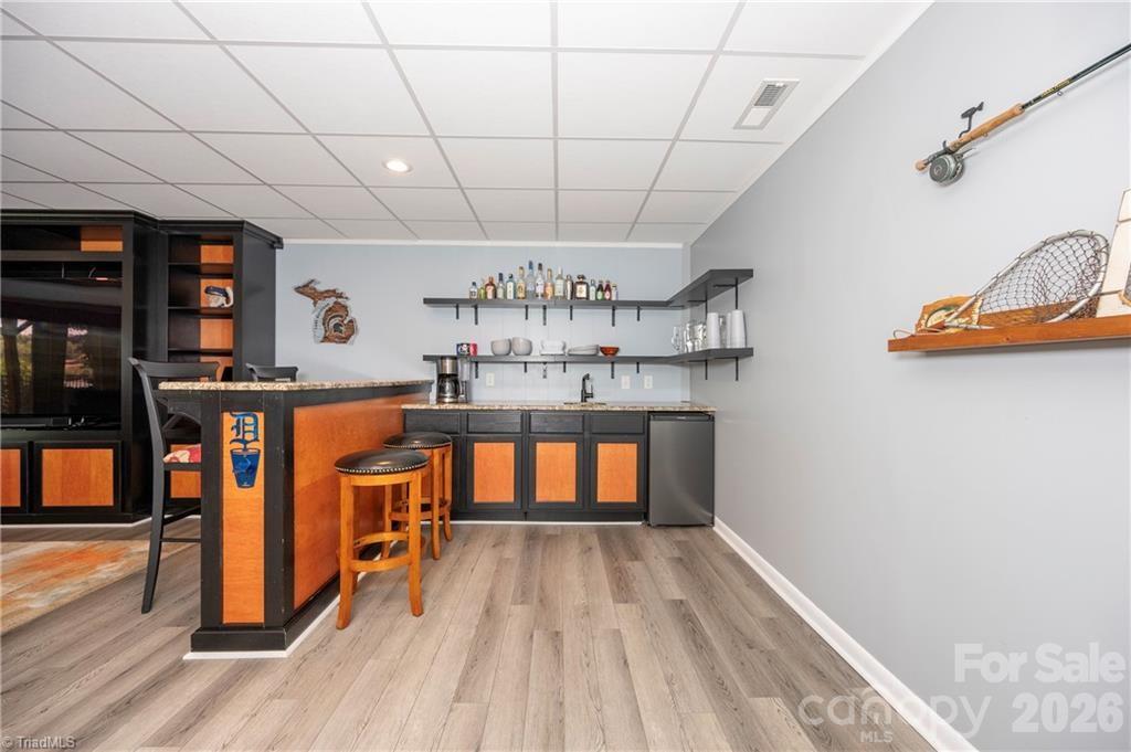 1332 Lake Drive 9