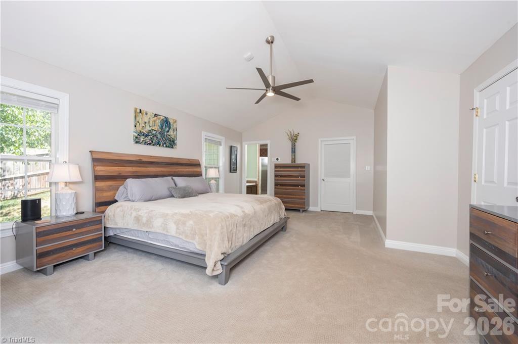 1332 Lake Drive 9