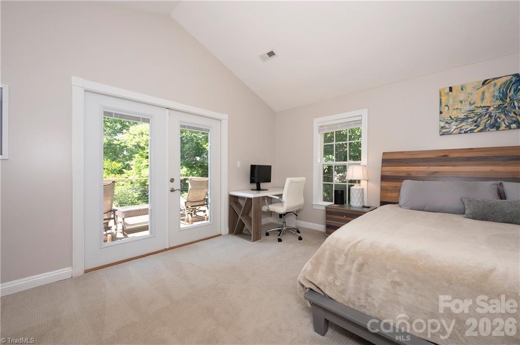 1332 Lake Drive 9