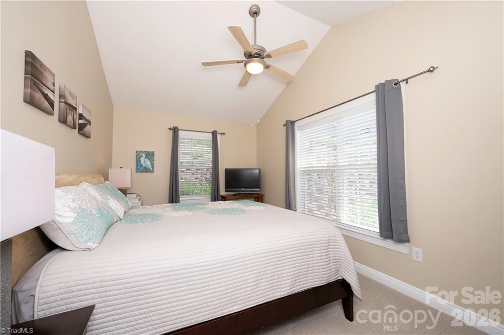 1332 Lake Drive 9