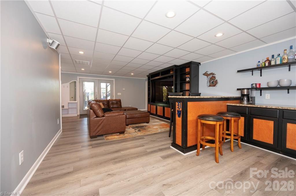 1332 Lake Drive 9