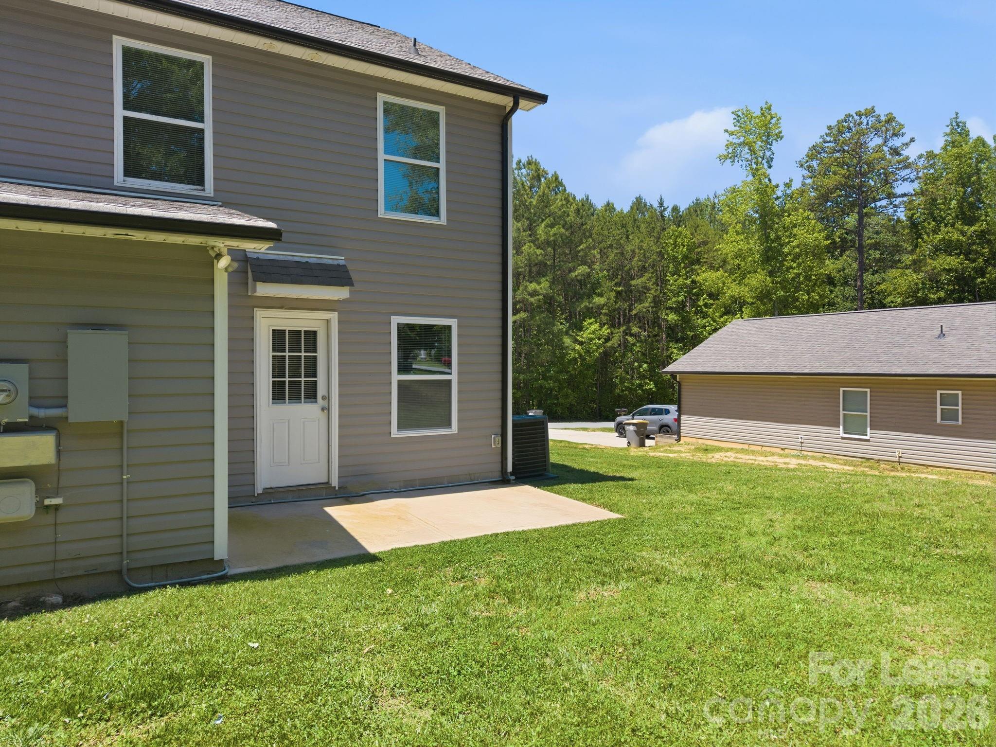 1363 Ontario Drive