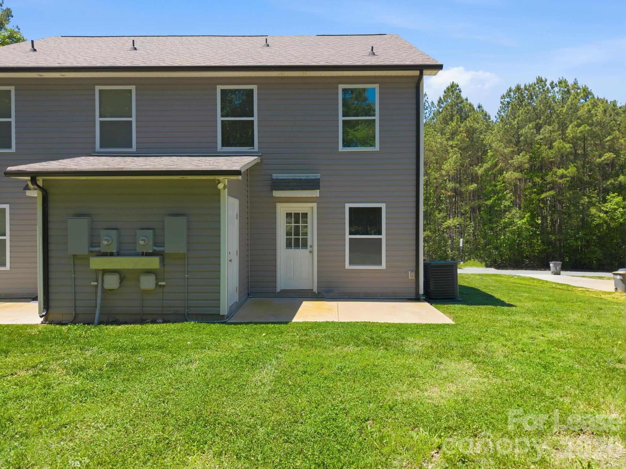 1363 Ontario Drive