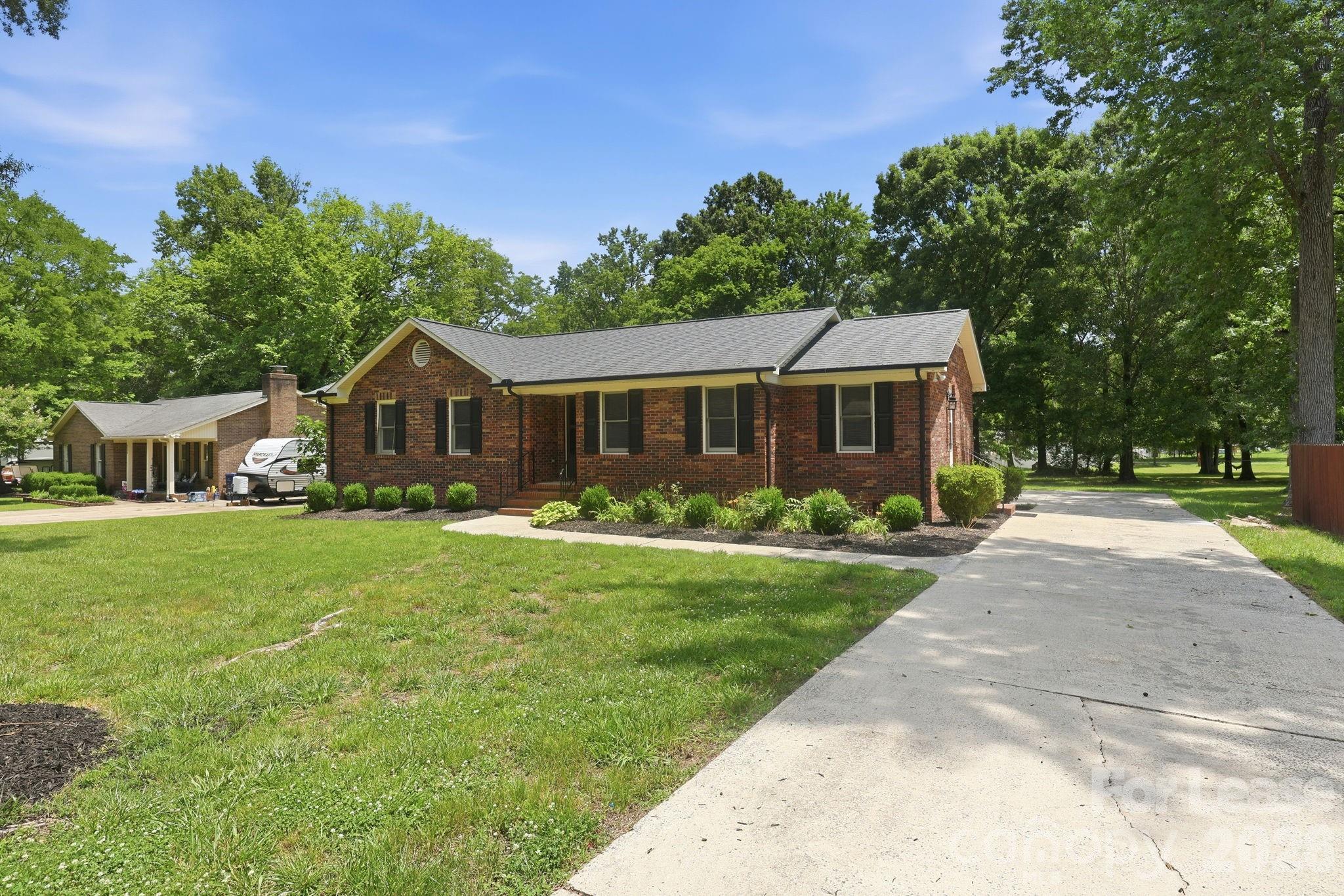 6299 Spring Court Lane