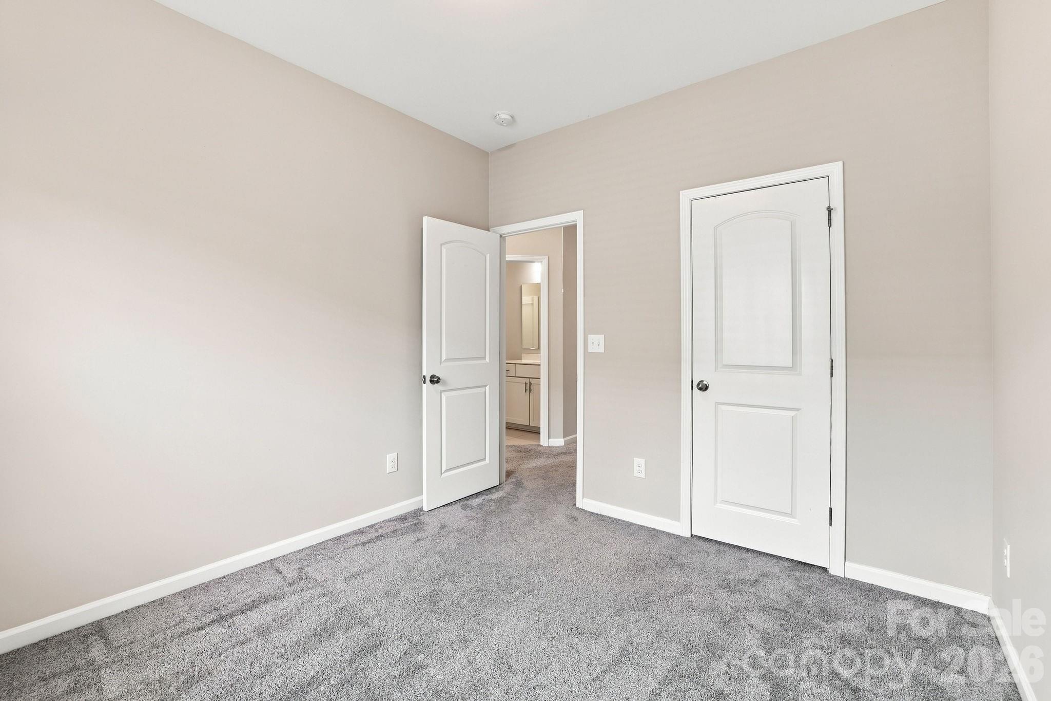 9604 Ainslie Downs Street