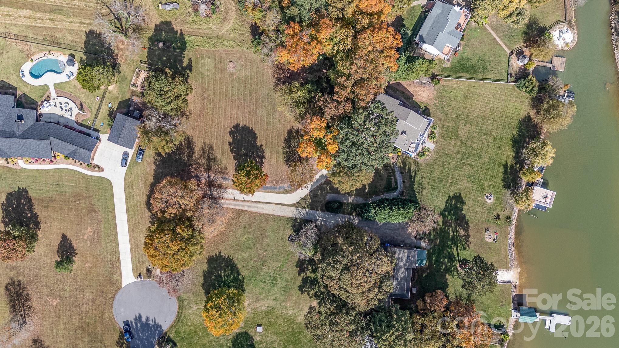 332 Queens Cove Road
