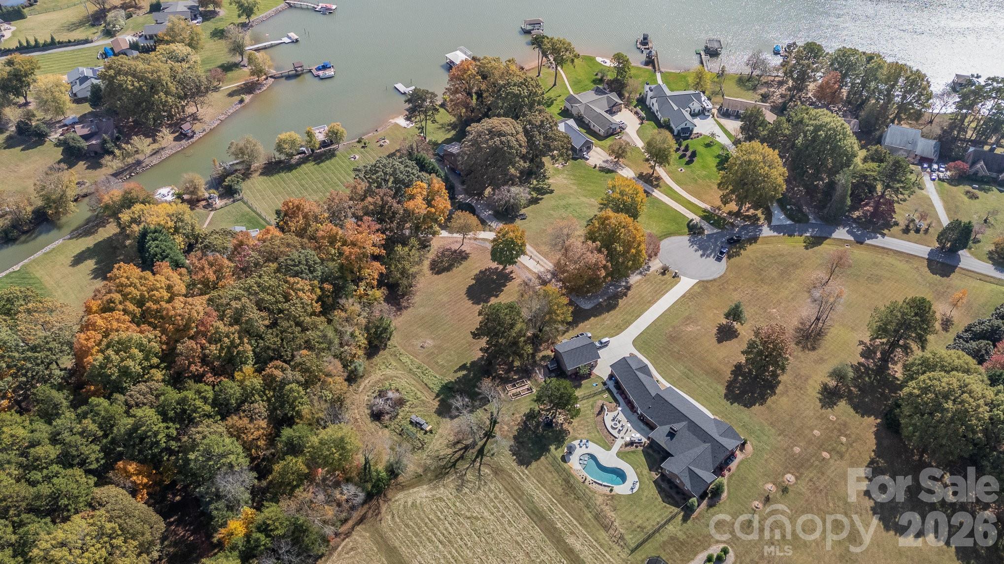 332 Queens Cove Road