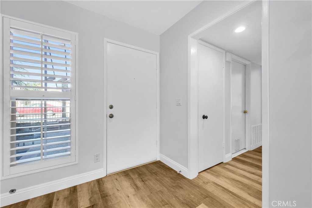 5213 Piccadilly Circle