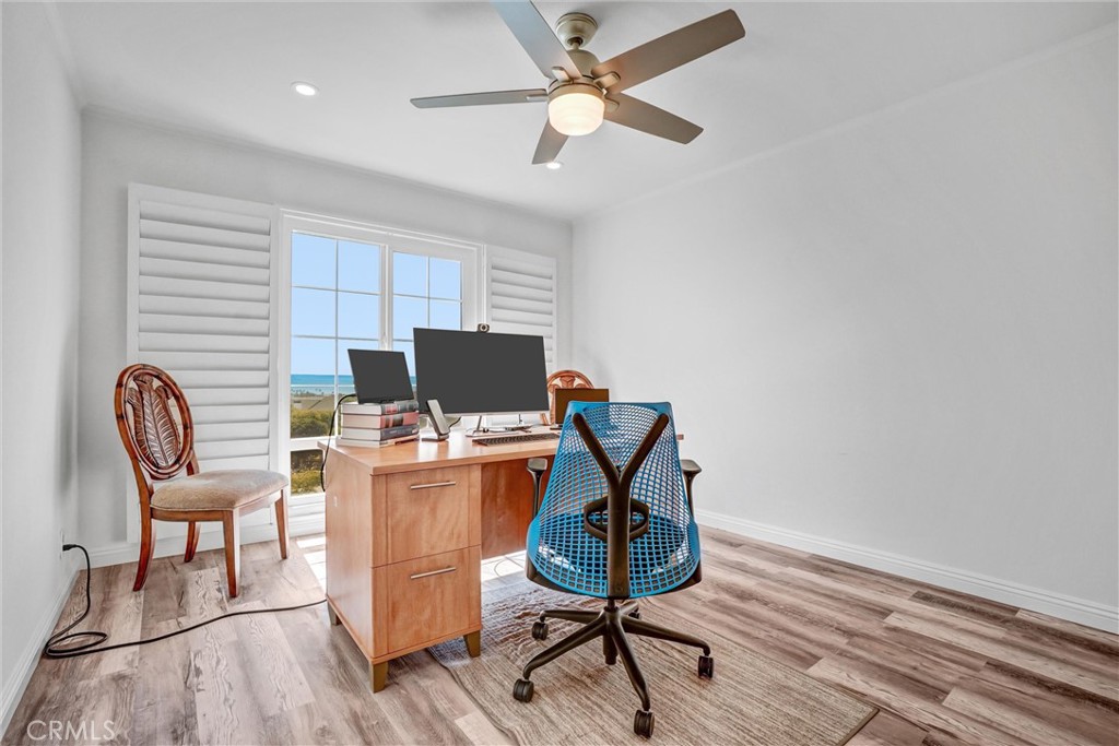 101 Scholz Plaza 224