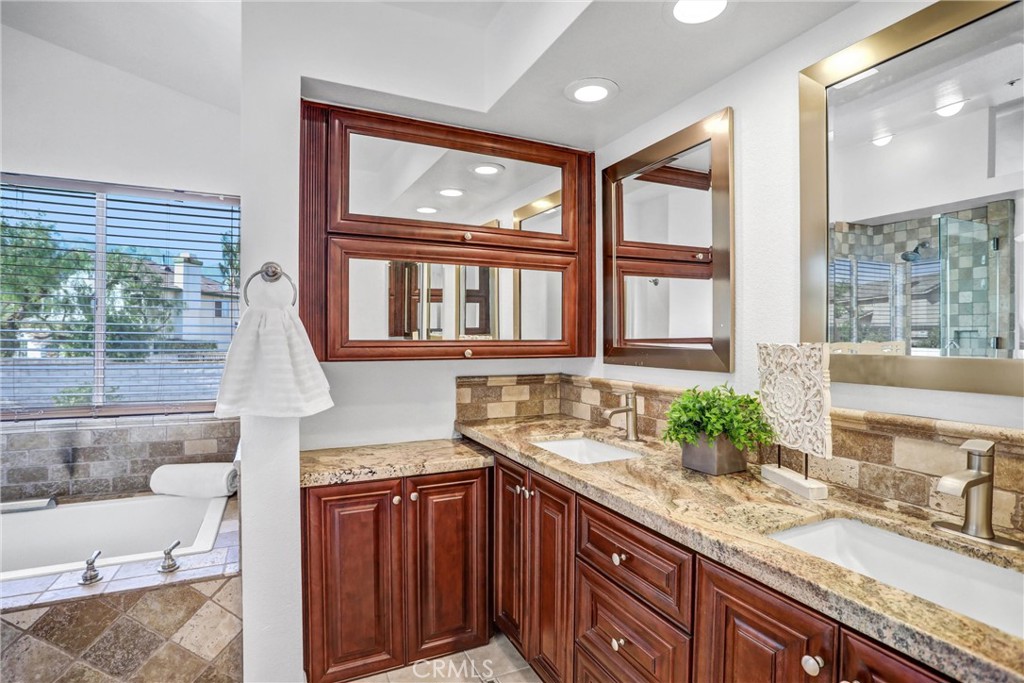 13720 Arapaho Street