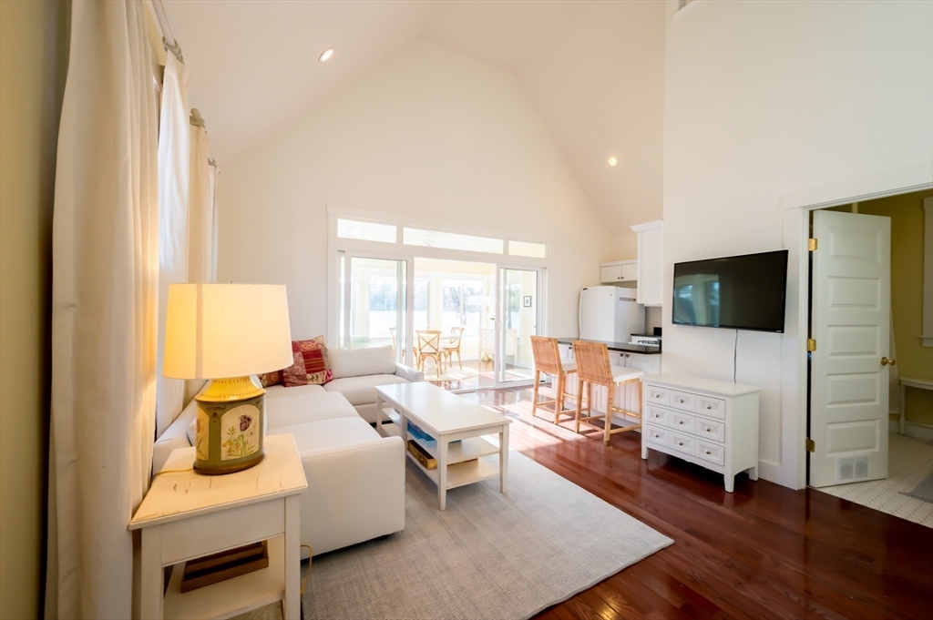 15 Waterview Dr # 15