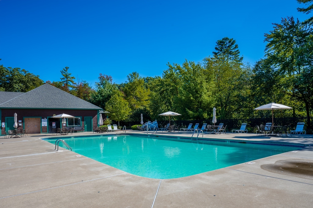 22 Whispering Pines Rd # 22