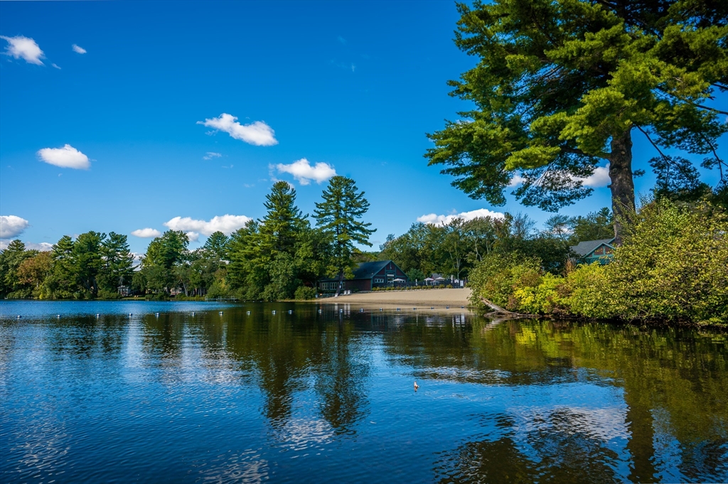 22 Whispering Pines Rd # 22