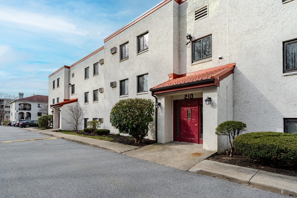 210 Fellsview Ter # 216