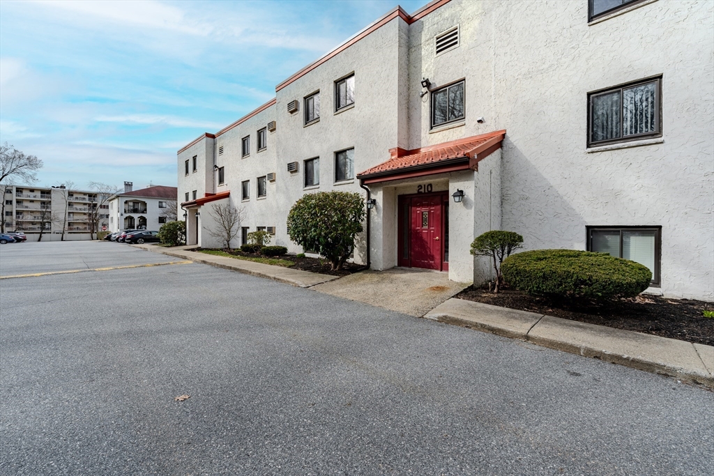 210 Fellsview Ter # 216