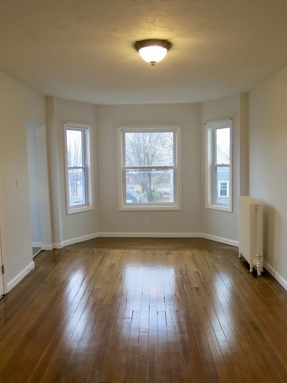 218 Whitman Ave Unit: 2