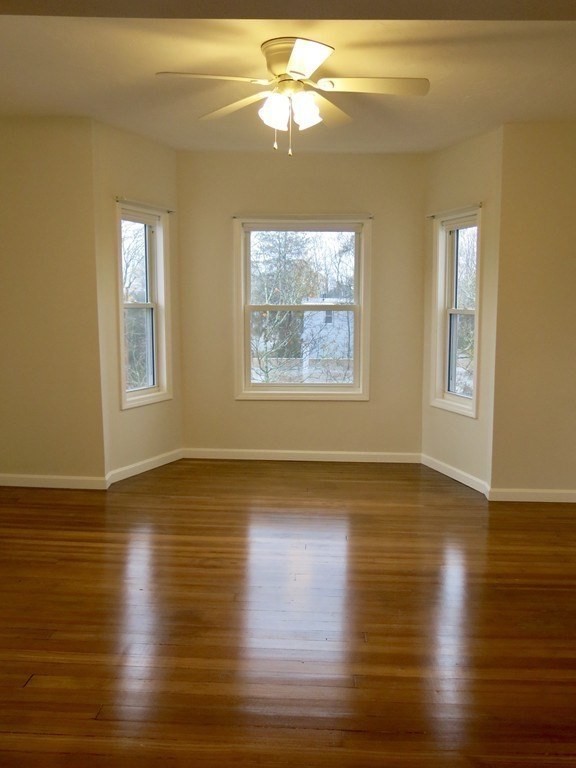 218 Whitman Ave Unit: 2