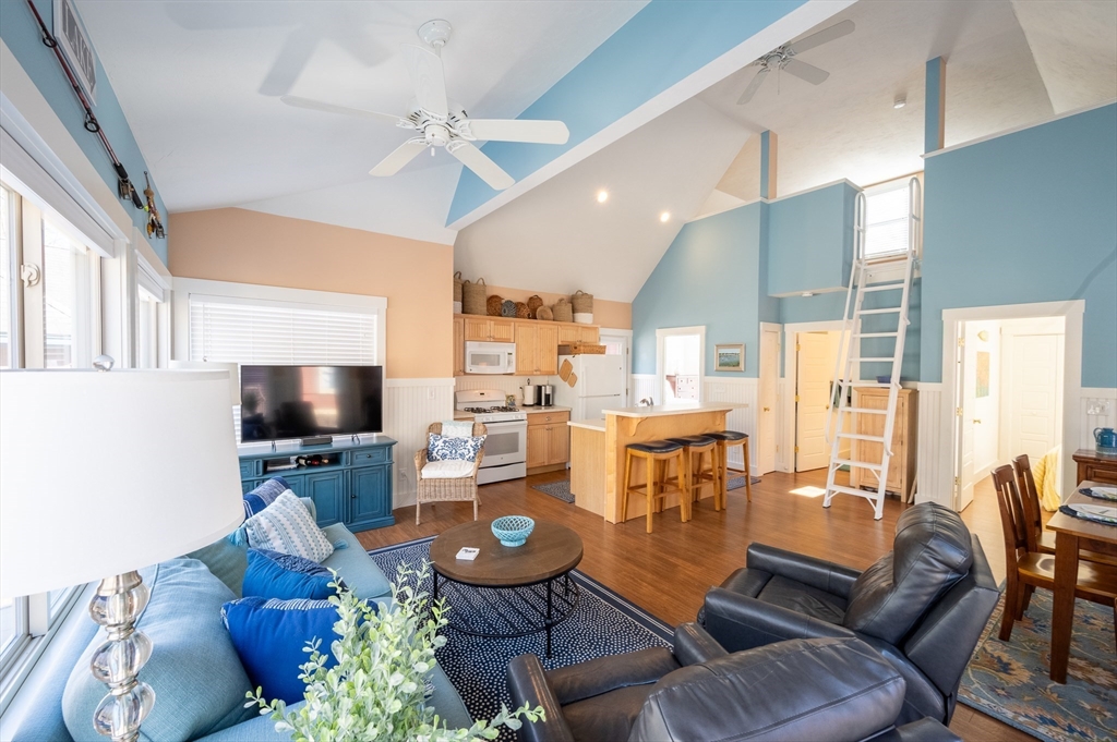 39 Whispering Pines Rd # 39