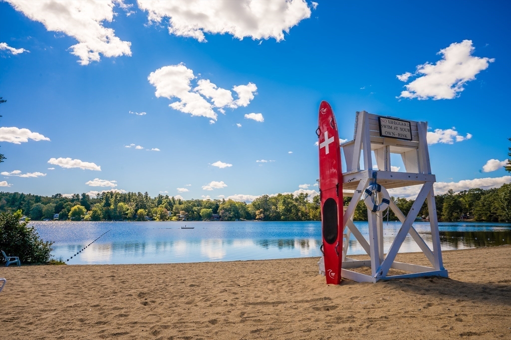 39 Whispering Pines Rd # 39