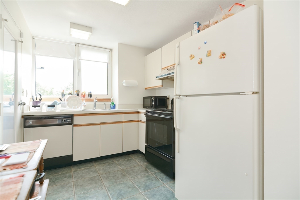 50 Watertown Street Unit: 412