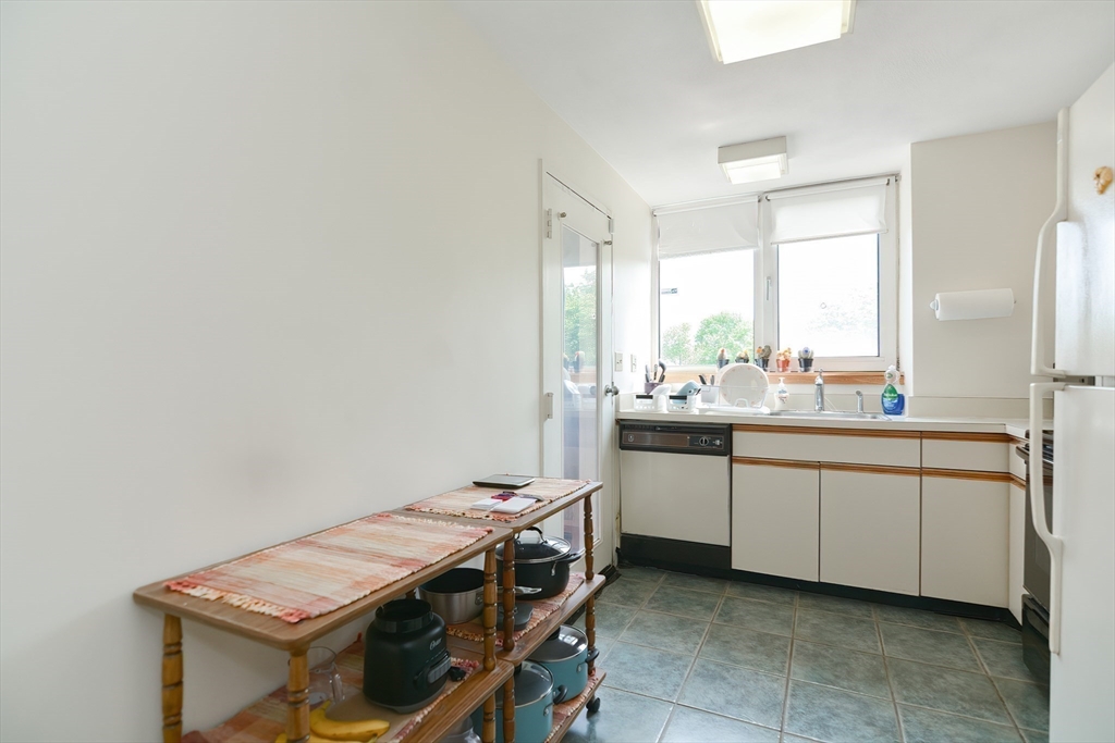 50 Watertown Street Unit: 412