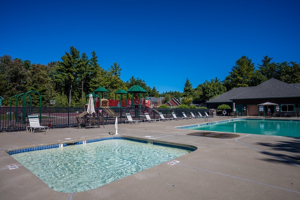 43 Whispering Pines Rd # 43