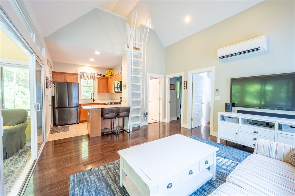 43 Whispering Pines Rd # 43