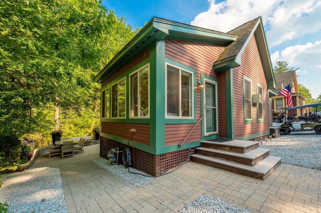 43 Whispering Pines Rd # 43