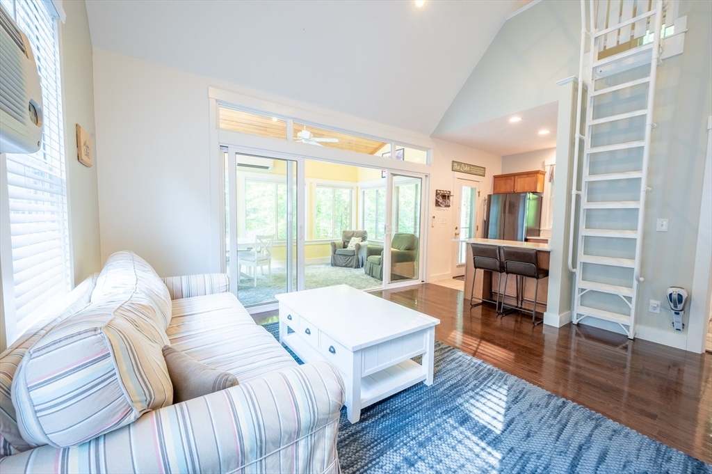 43 Whispering Pines Rd # 43