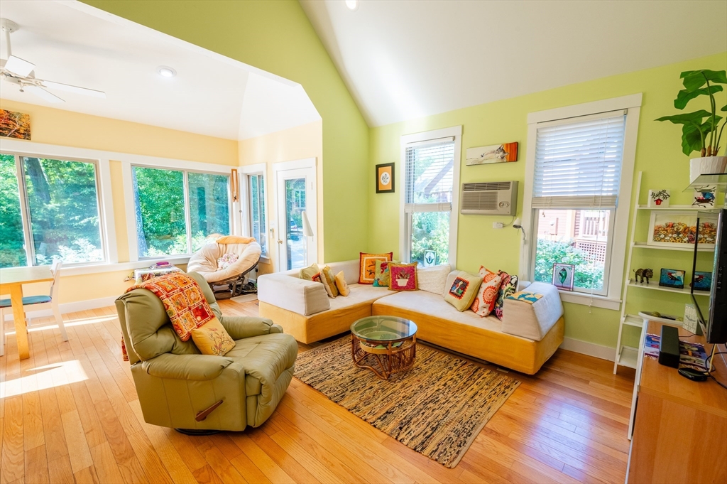 7 White Pine Knl # 7