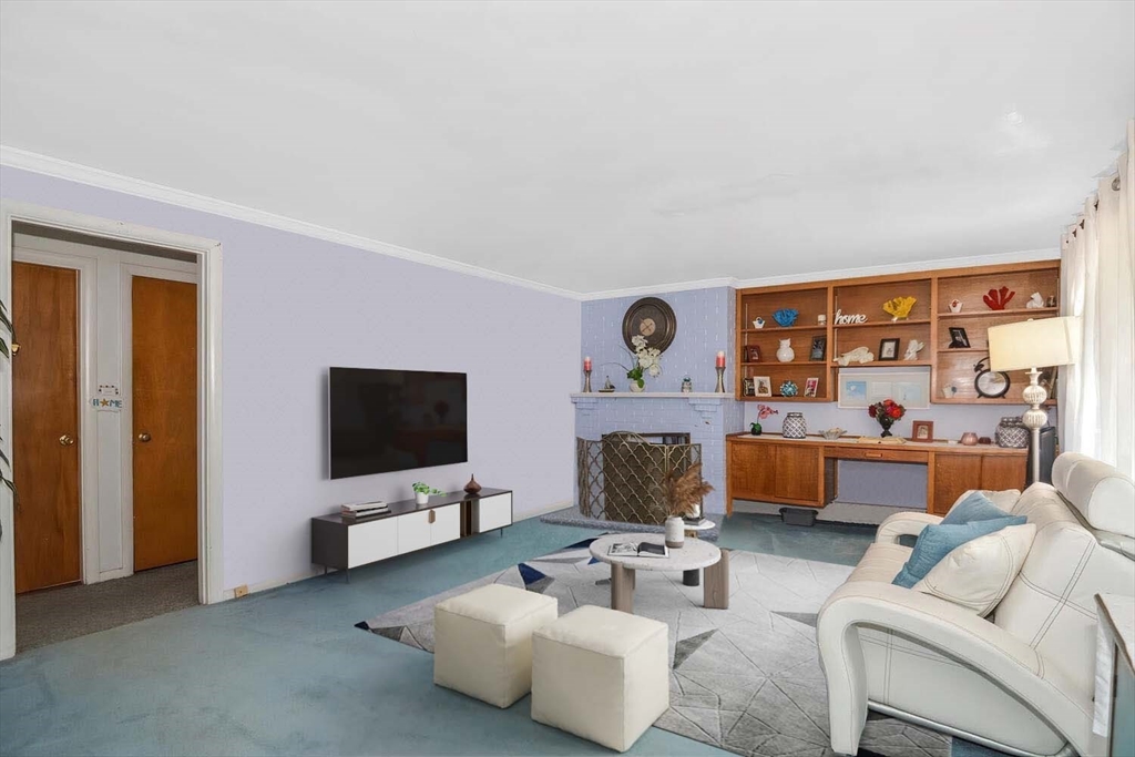 9 Flagg Drive