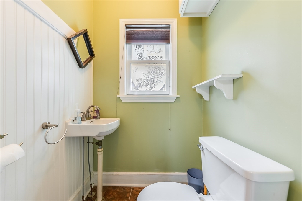 1449 Quincy Shore Dr