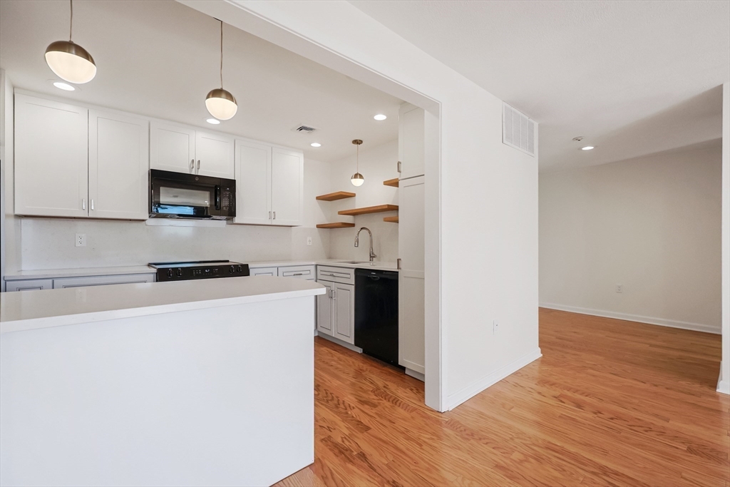 50 Watertown Street Unit: 408