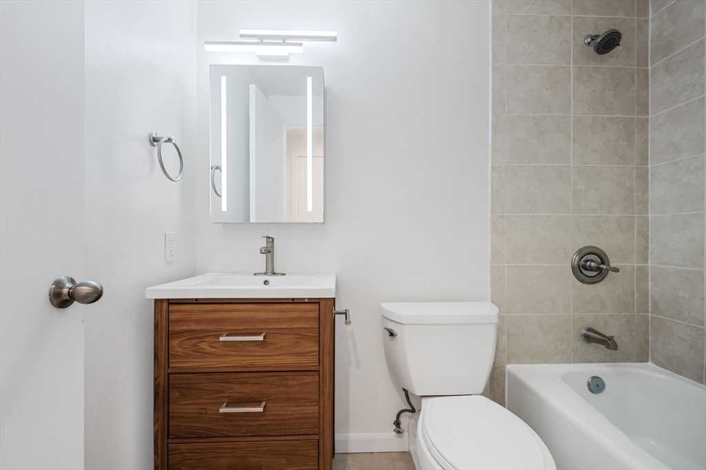 50 Watertown Street Unit: 408