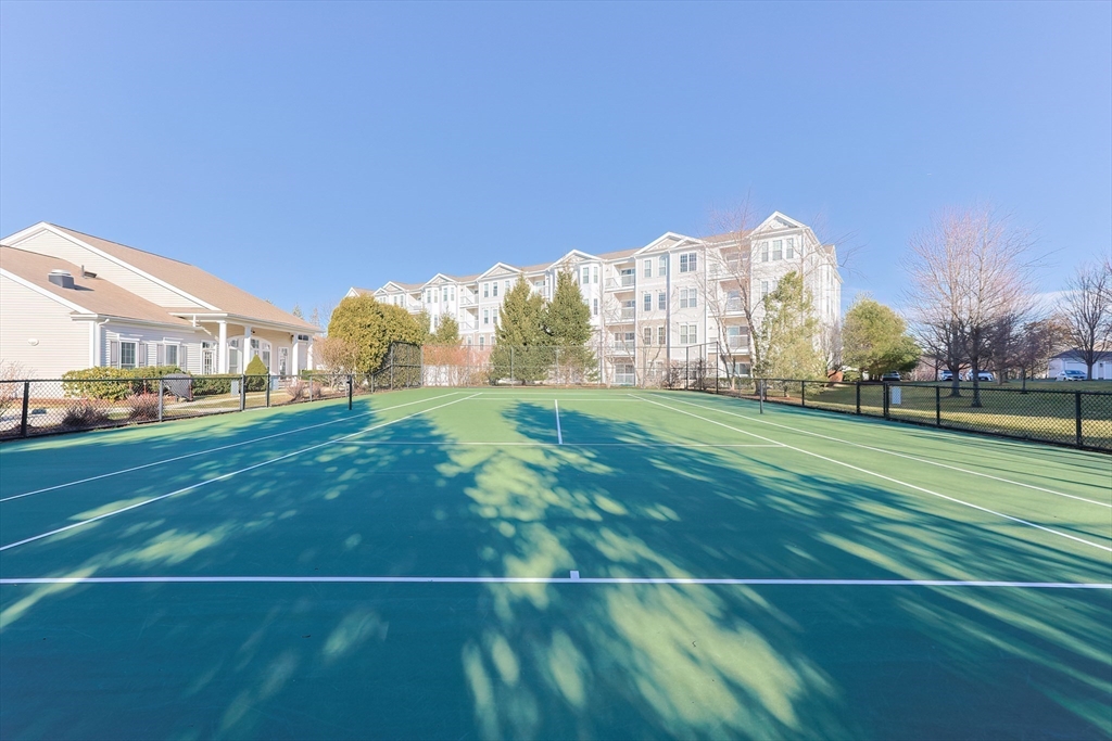 53 Bartlett Way # 1207