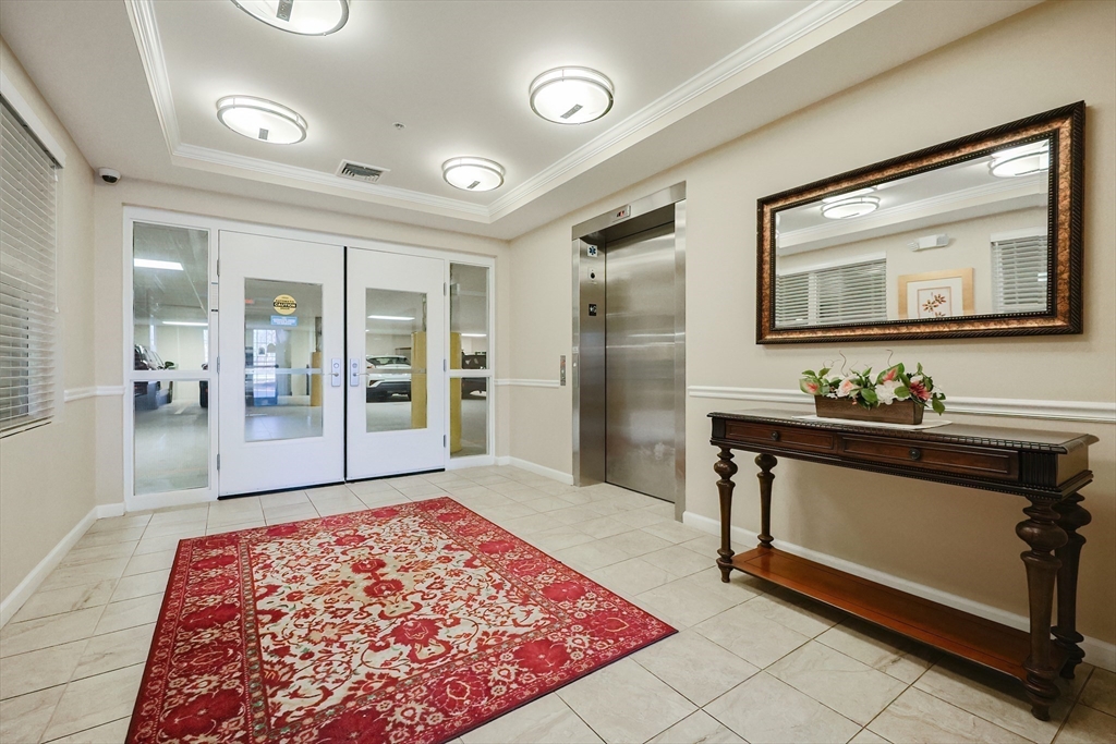 53 Bartlett Way # 1207