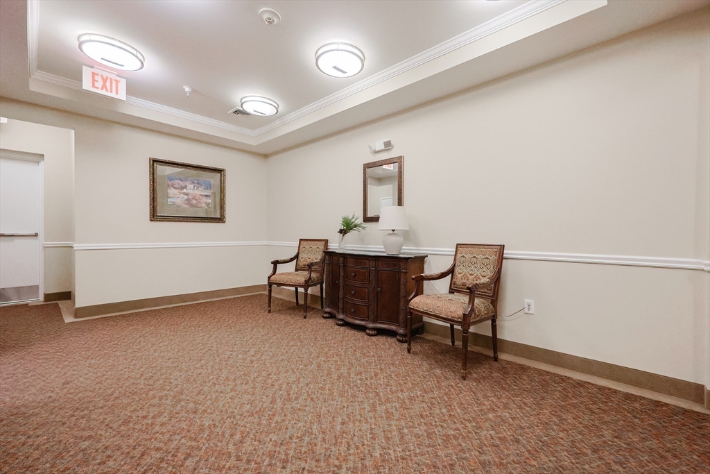 53 Bartlett Way # 1207