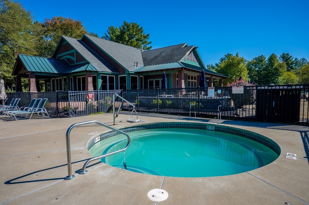 39 Whispering Pines Rd # 39