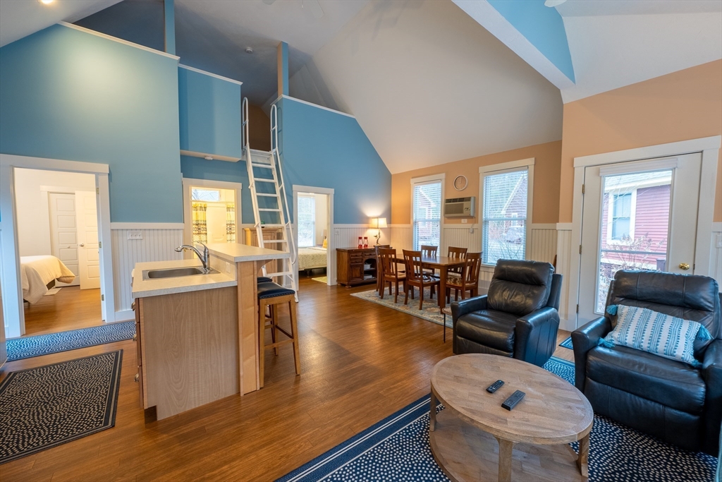 39 Whispering Pines Rd # 39