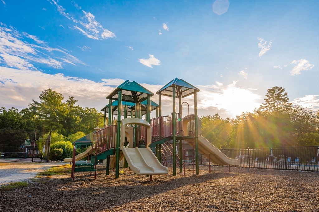 39 Whispering Pines Rd # 39