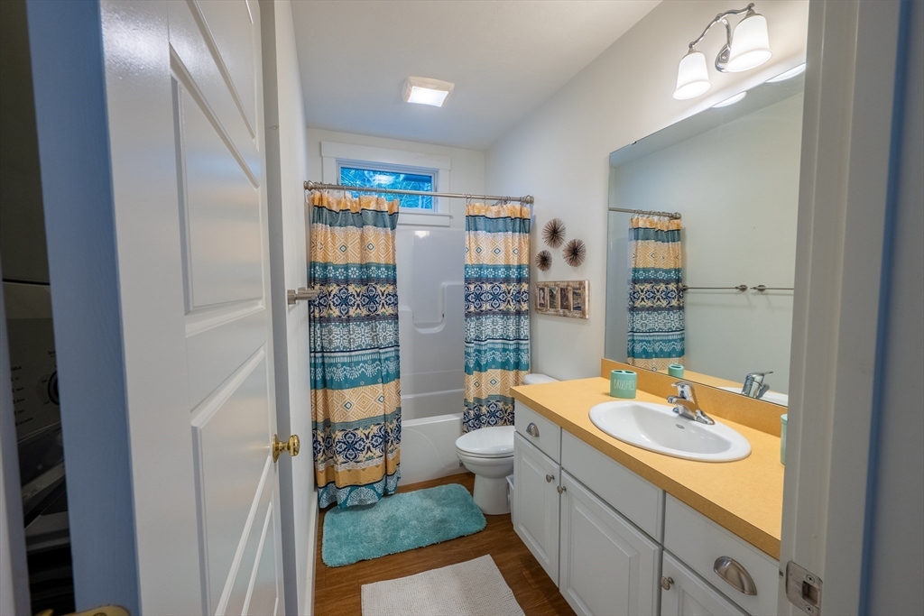 39 Whispering Pines Rd # 39