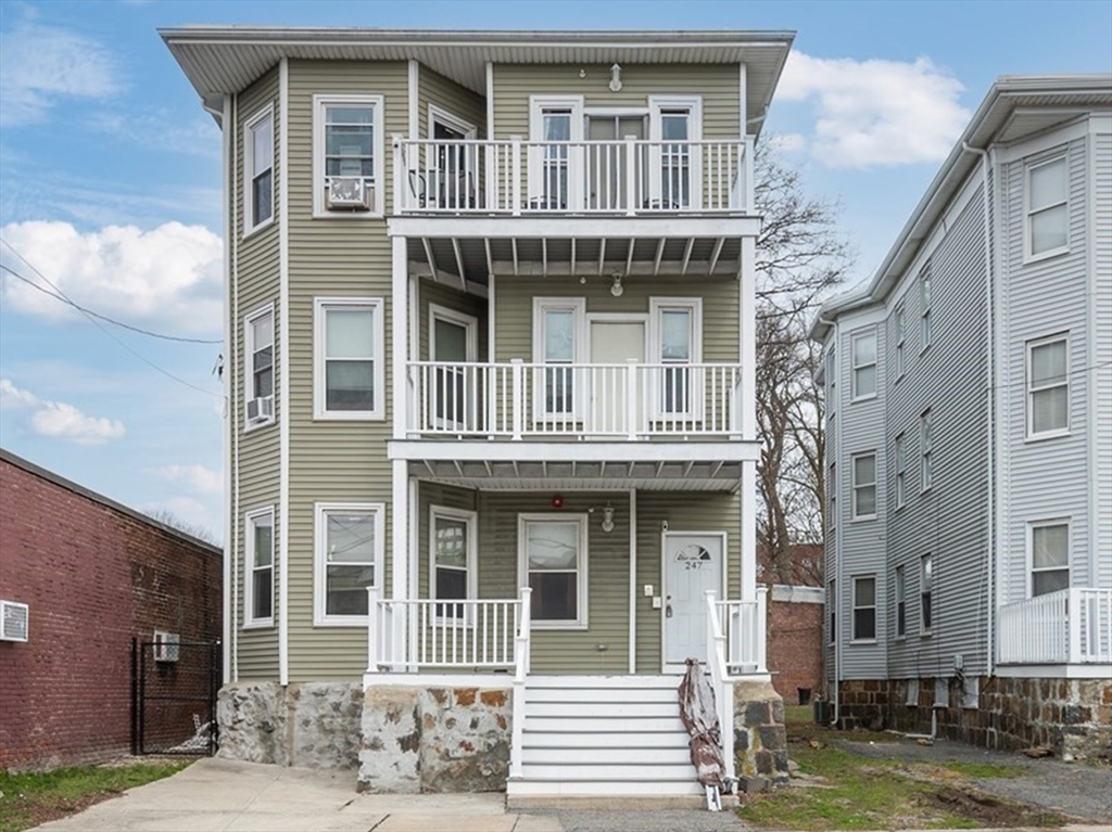 247 Harvard St