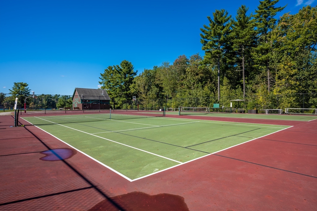 12 Farmhouse Row # 12