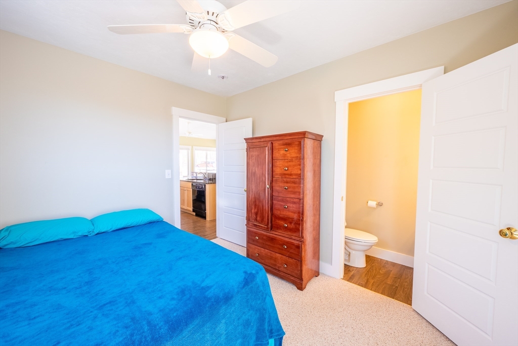 12 Farmhouse Row # 12