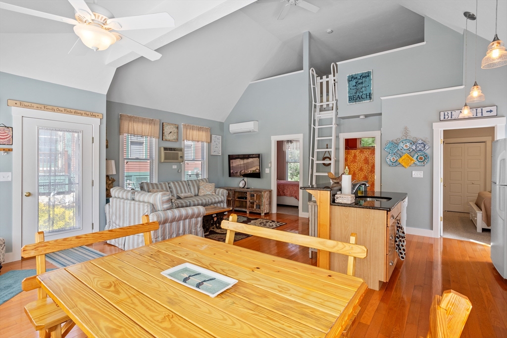 5 Lazy Day Drive # 5