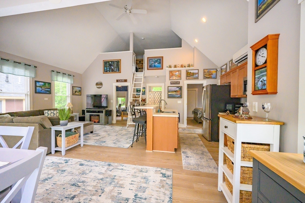 16 White Pine Knl # 199