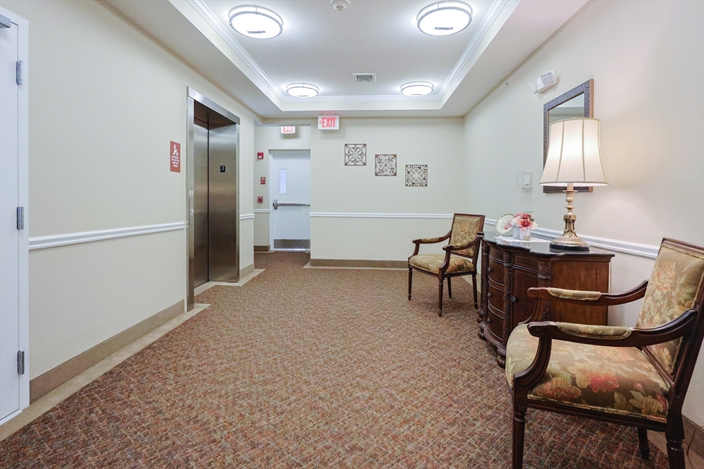 53 Bartlett Way # 307