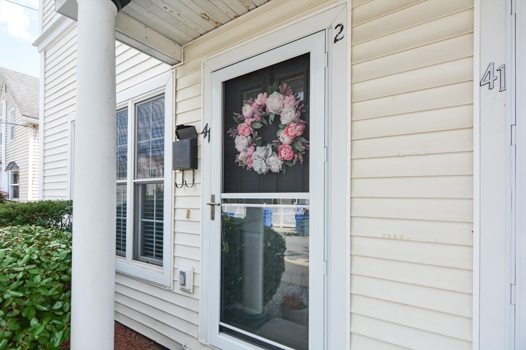 41 Oak St # 2