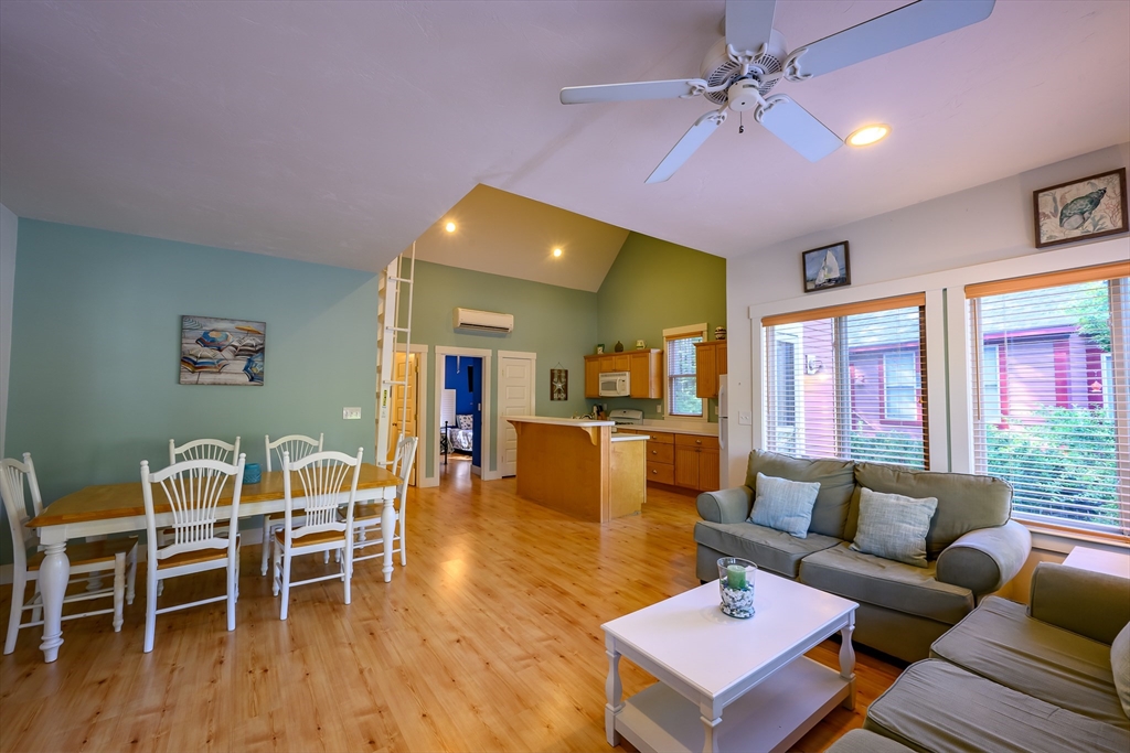 28 Whispering Pines Rd # 28