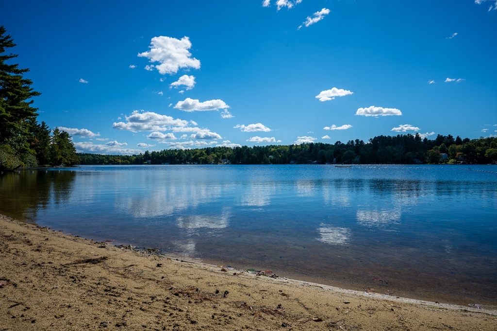 28 Whispering Pines Rd # 28